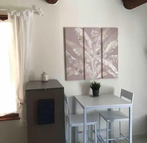 Town House In Occitanie Casa vacanze Paulhan